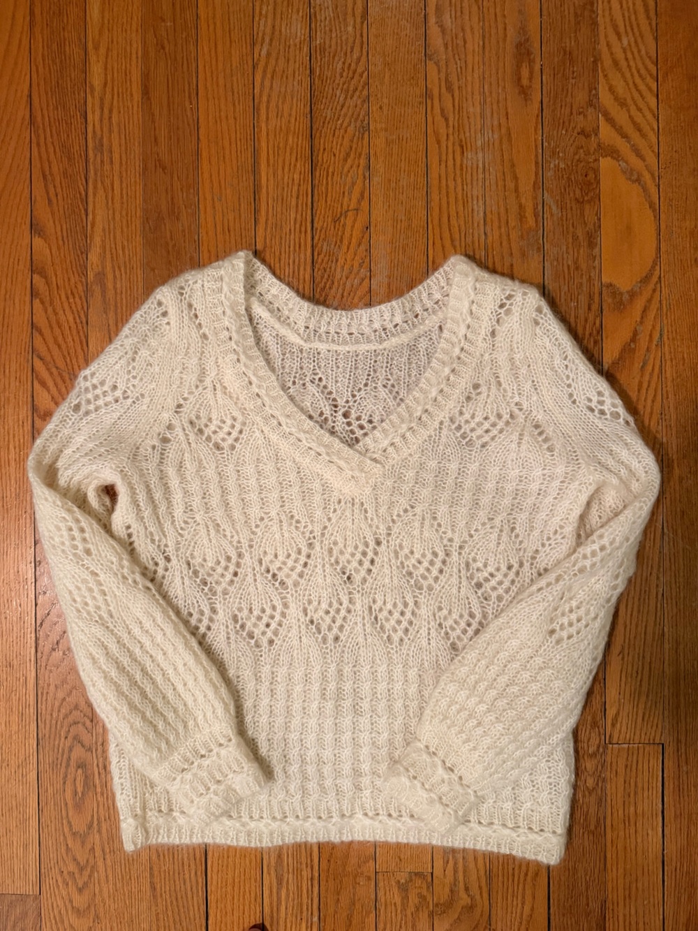 RARE**Sezane Cream Openwork Cable Knit, mohair, v-back Sweater - Picture 5 of 7
